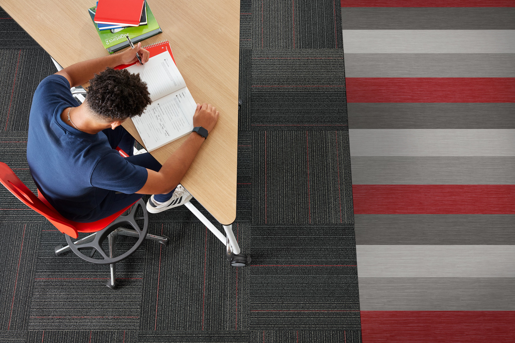 Colorlink 2.5 Mm 20 Mil 4608V Lvt Commercial Flooring | ShawContract