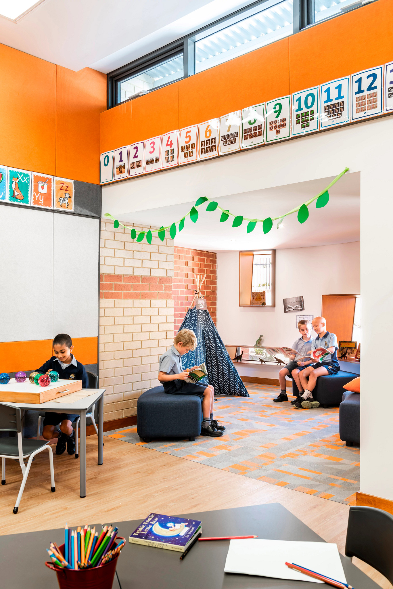 Hale Junior School ShawContract