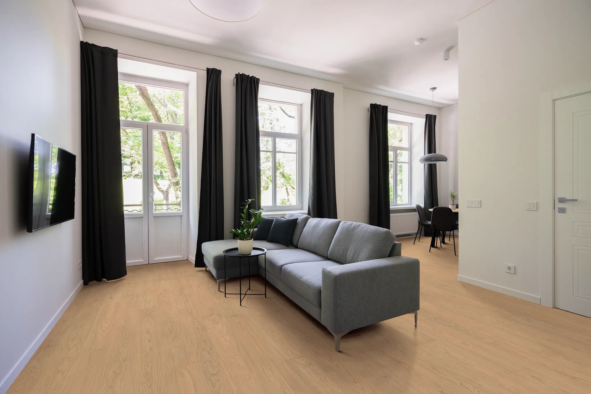 Laminate Floor Care & Maintenance | Shaw Floors