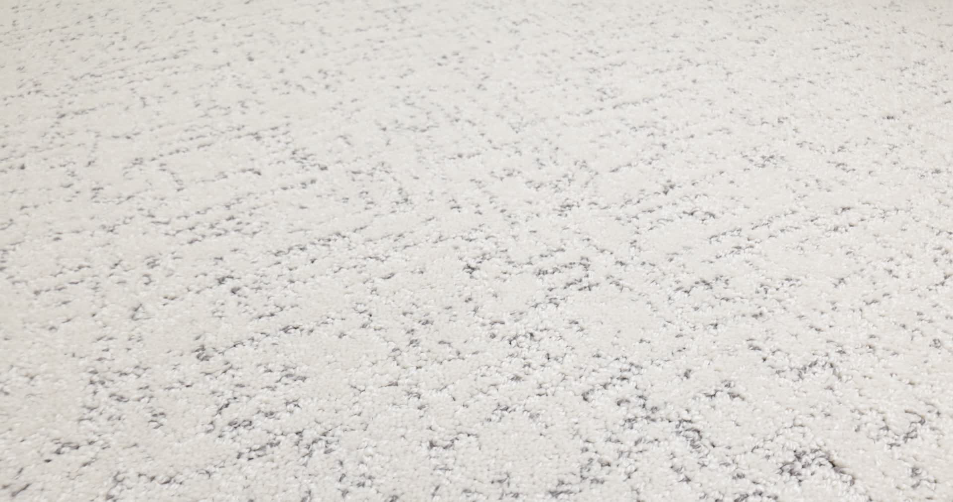 Run Free SNOWFALL 360PROD