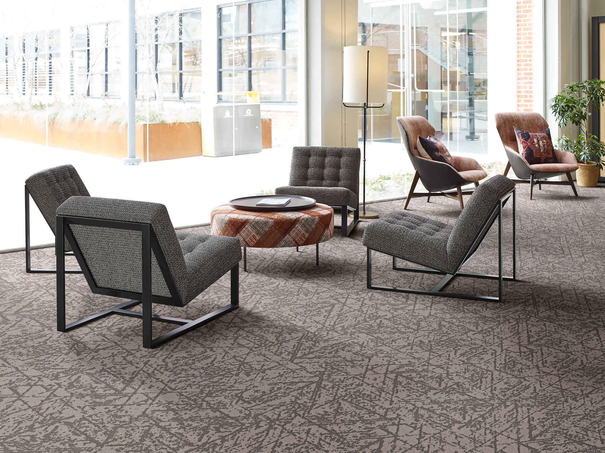 INTERLACE-54980-SYNTH-00704-room-image