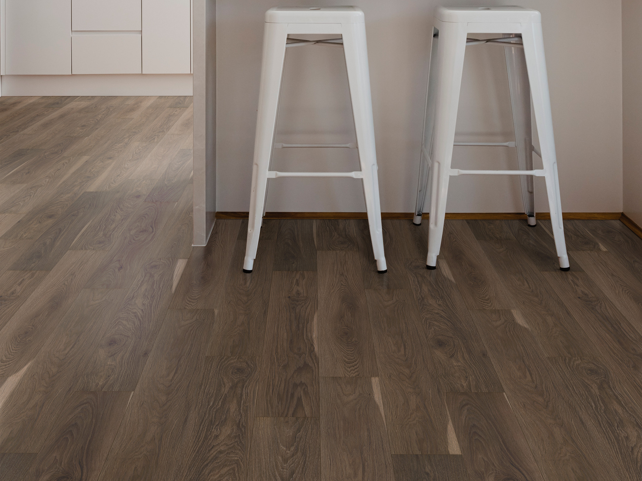 PANTHEON HD+ NATURAL BEVEL CHARRED EARTH ROOM