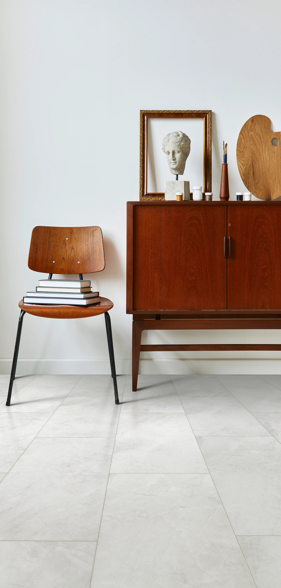 Foussana Limestone flooring, shown in a room
