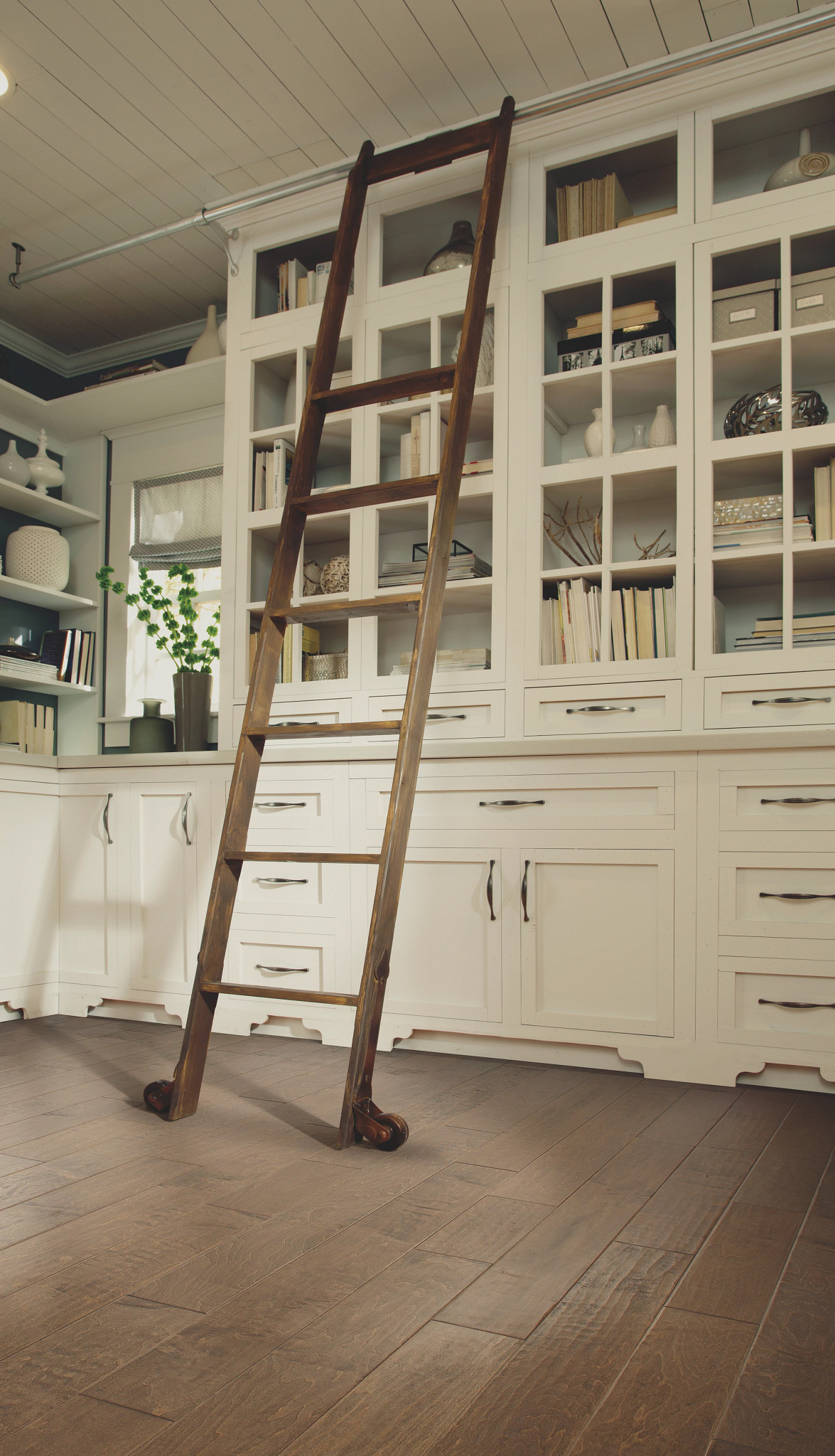 FAIRBANKS MAPLE 5 BUCKSKIN ROOM