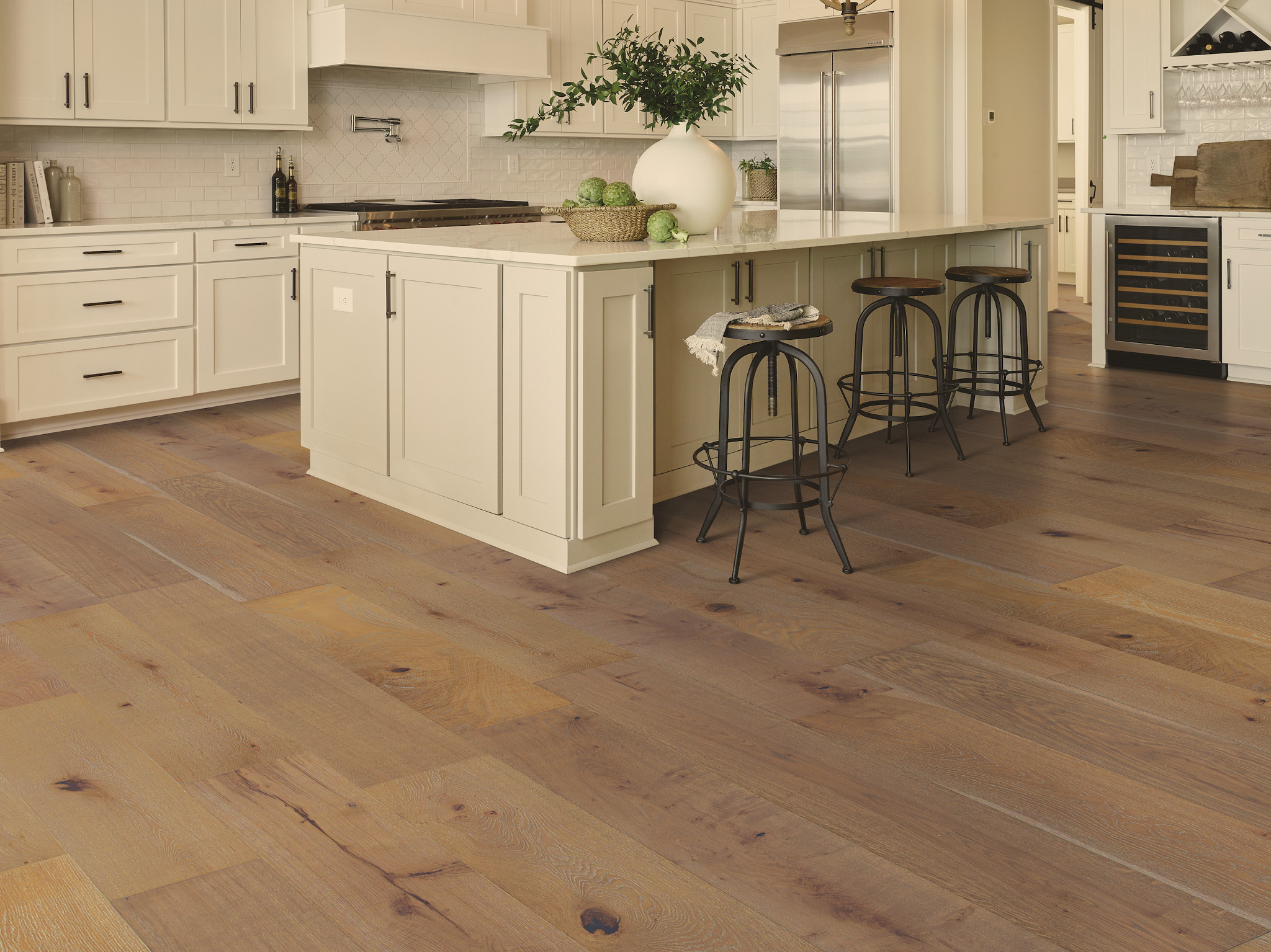 EXPRESSIONS 9.5" MURAL ROOM