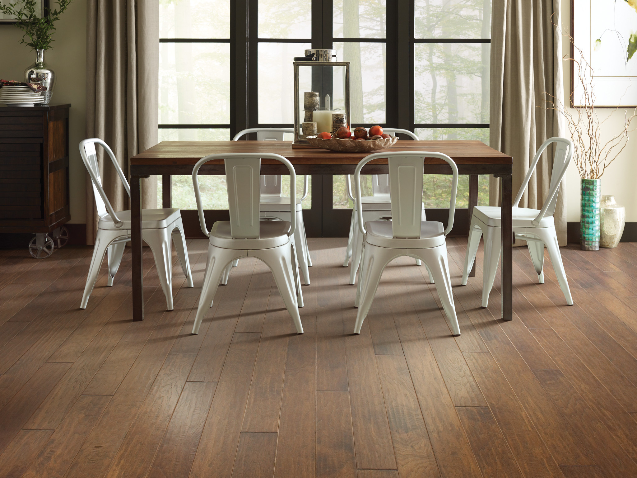 FREMONT HICKORY PATHWAY ROOM