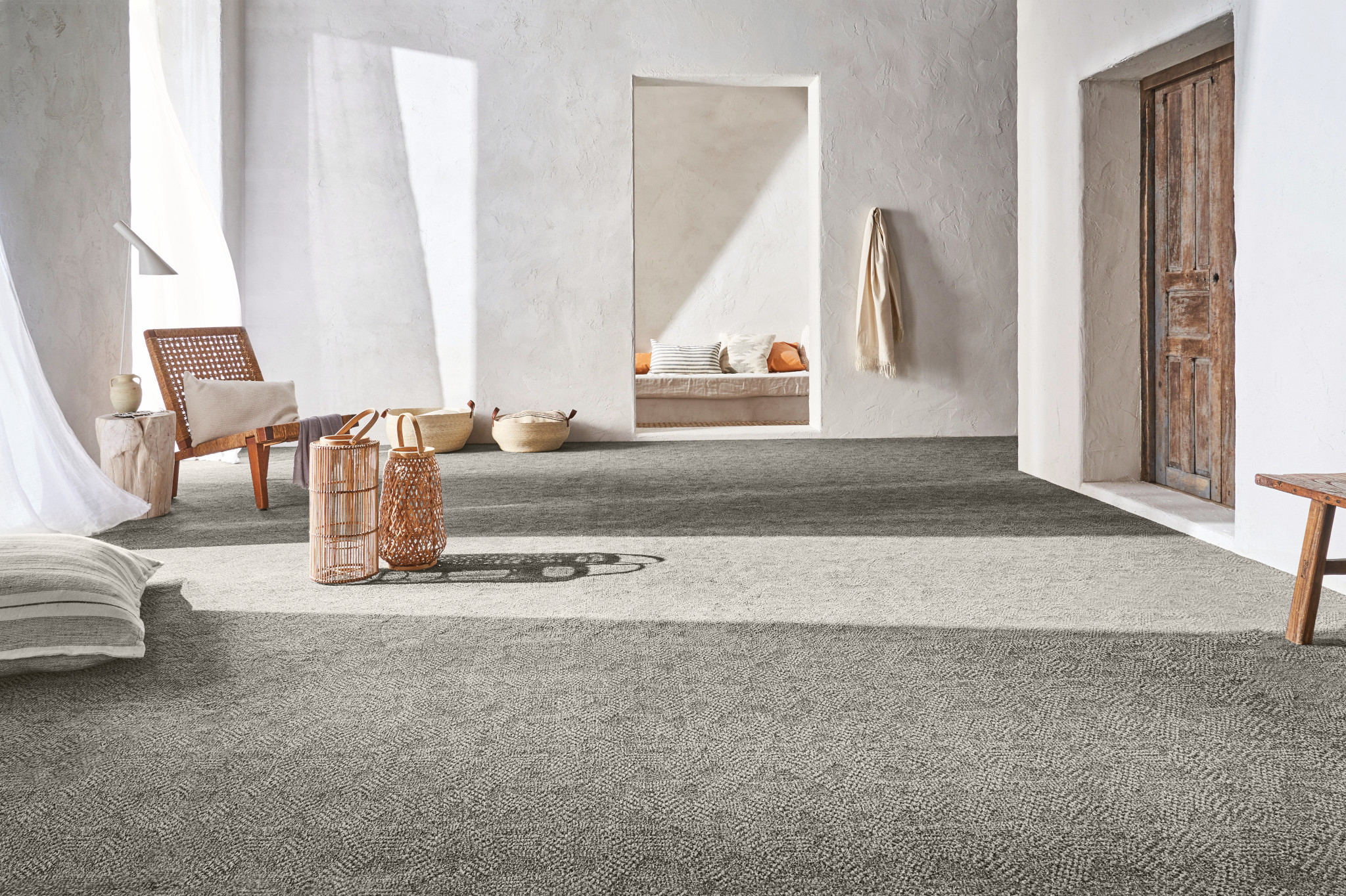 ARIO STONEWALL StaticImage01