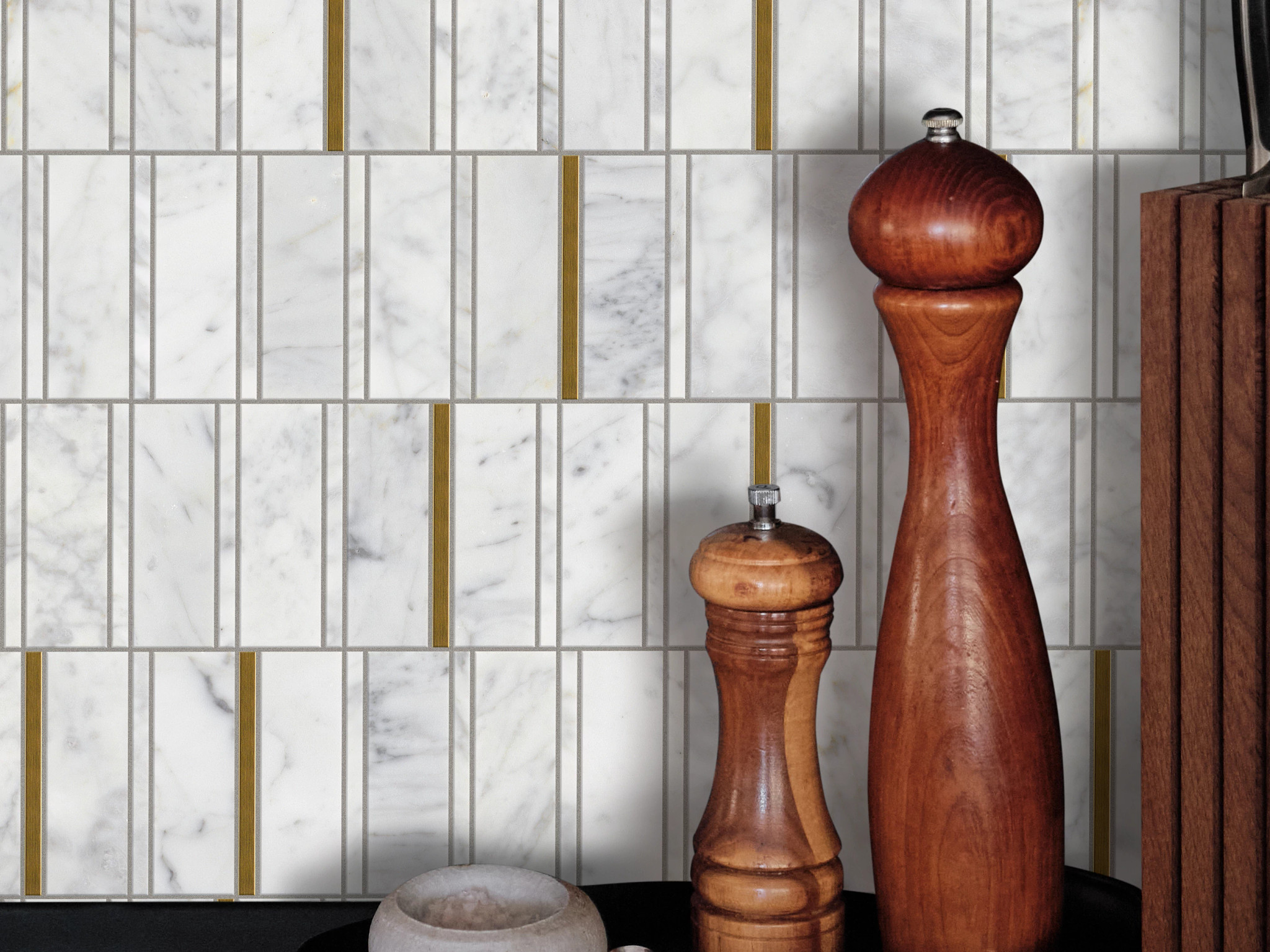 ZARINA STK MO CARRARA MARBLE ROOM