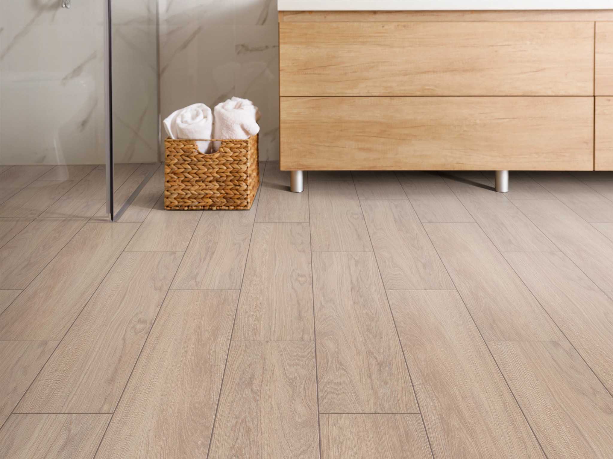 Moonstruck 9x47 - in color Ardor | Shaw Floors