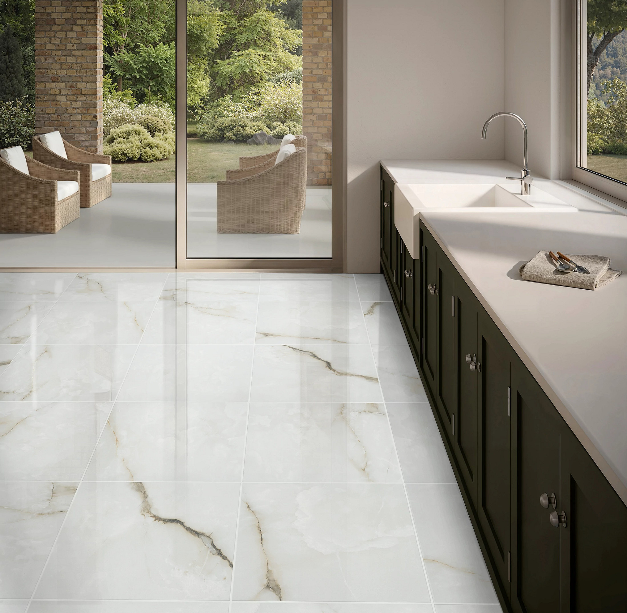 ASTORIA 24X24 POLISHED OYSTER ROOM