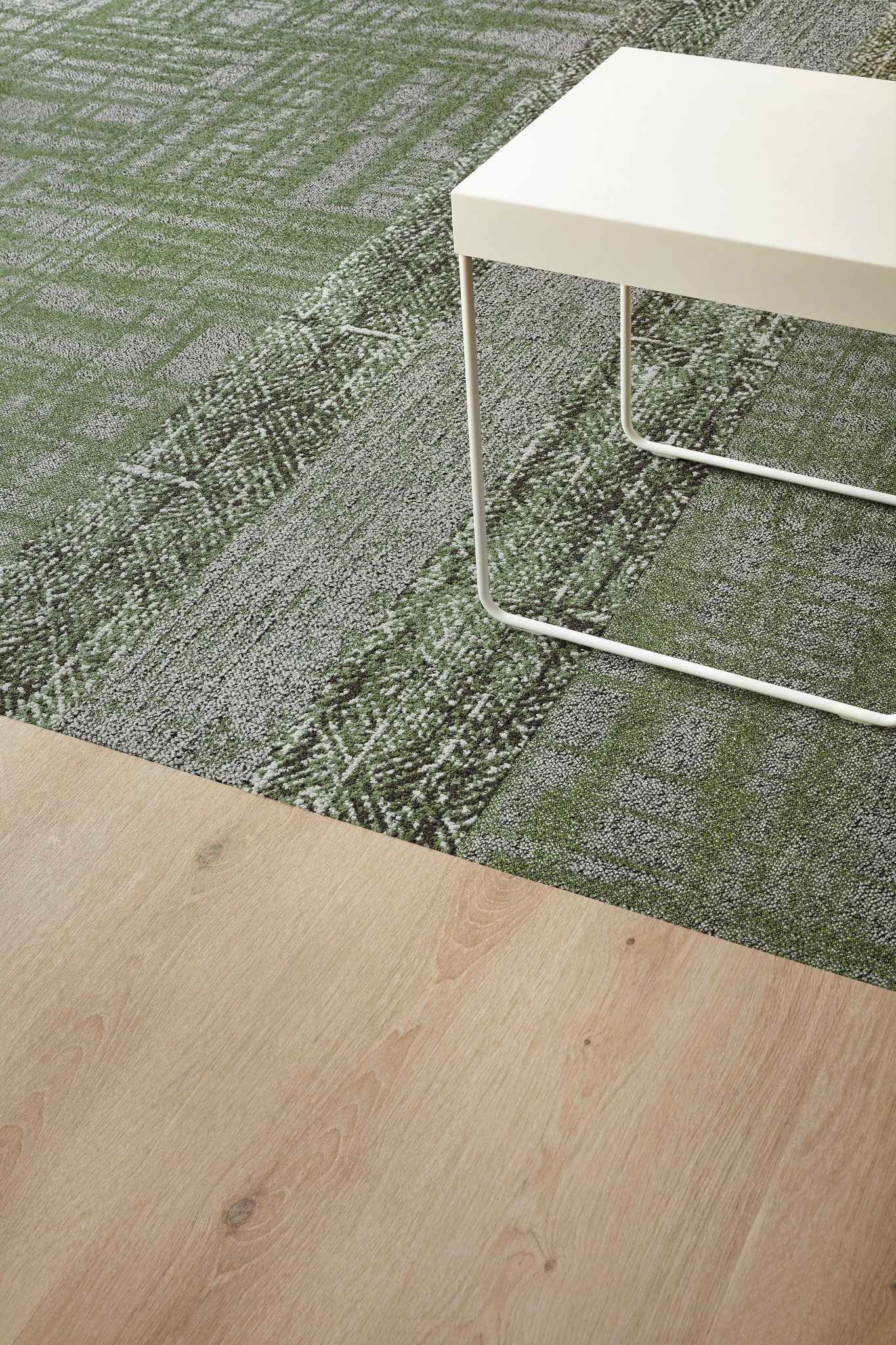 Memory Tile Greige Feature 2