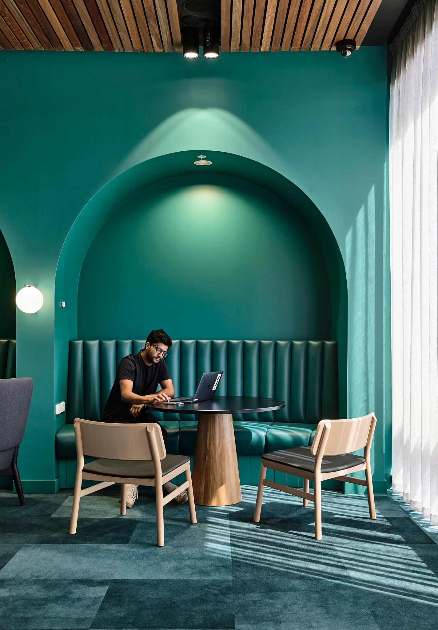 Monash Business School Alumni Centre by BKK Architects | ShawContract