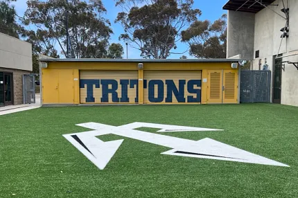 Durable artificial grass for sports facilities Outdoor artificial turf with Tritons logo