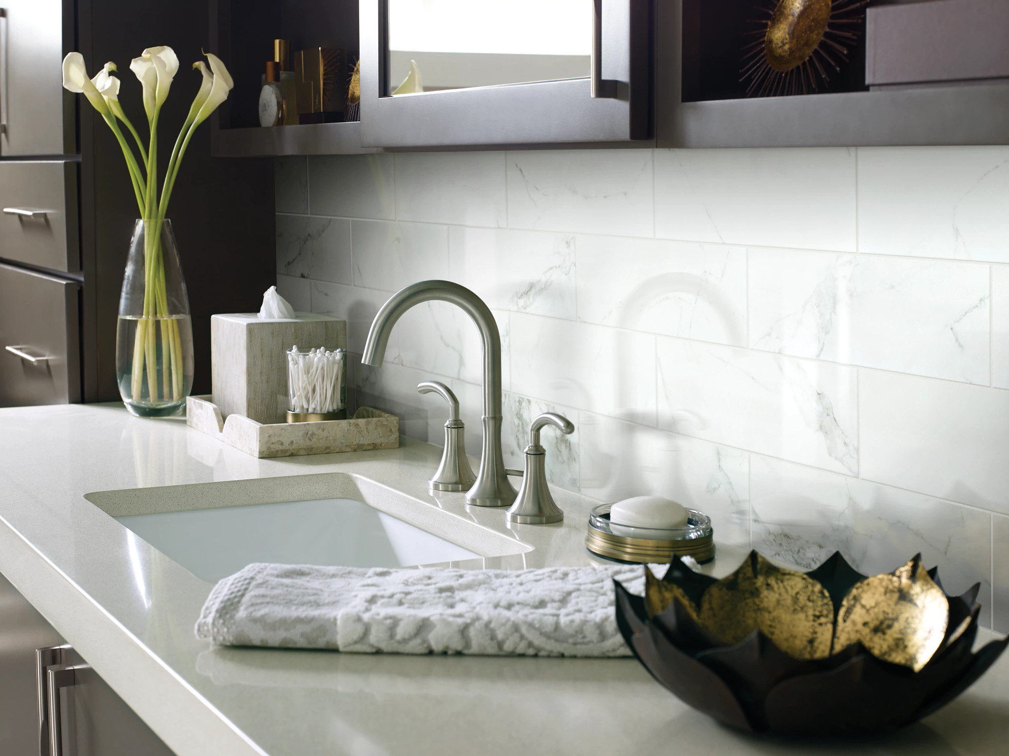 CASINO 4X12 POLISH STATUARIO ROOM