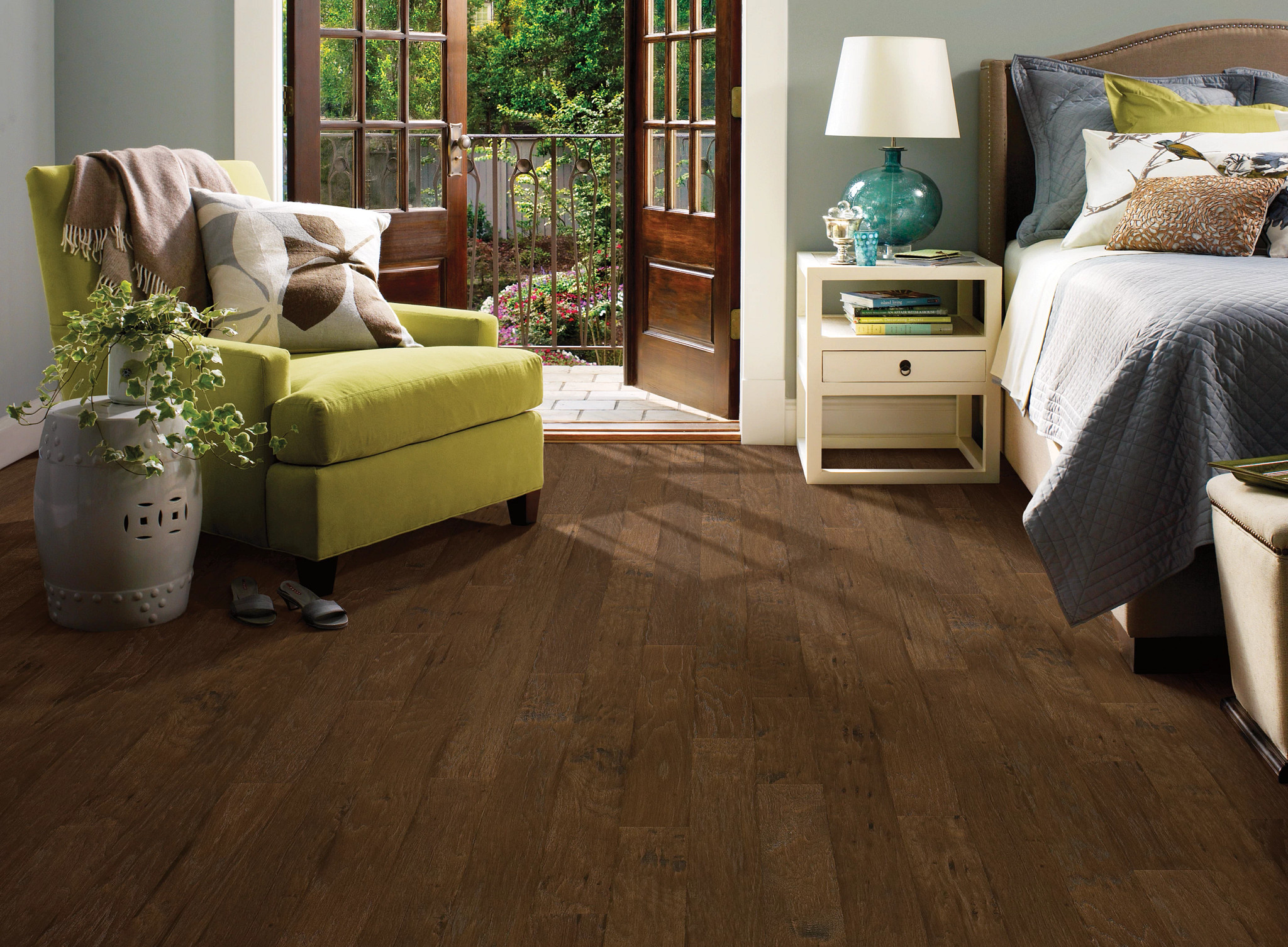 WYNFIELD HICKORY 5 WEATHERED SADDL ROOM