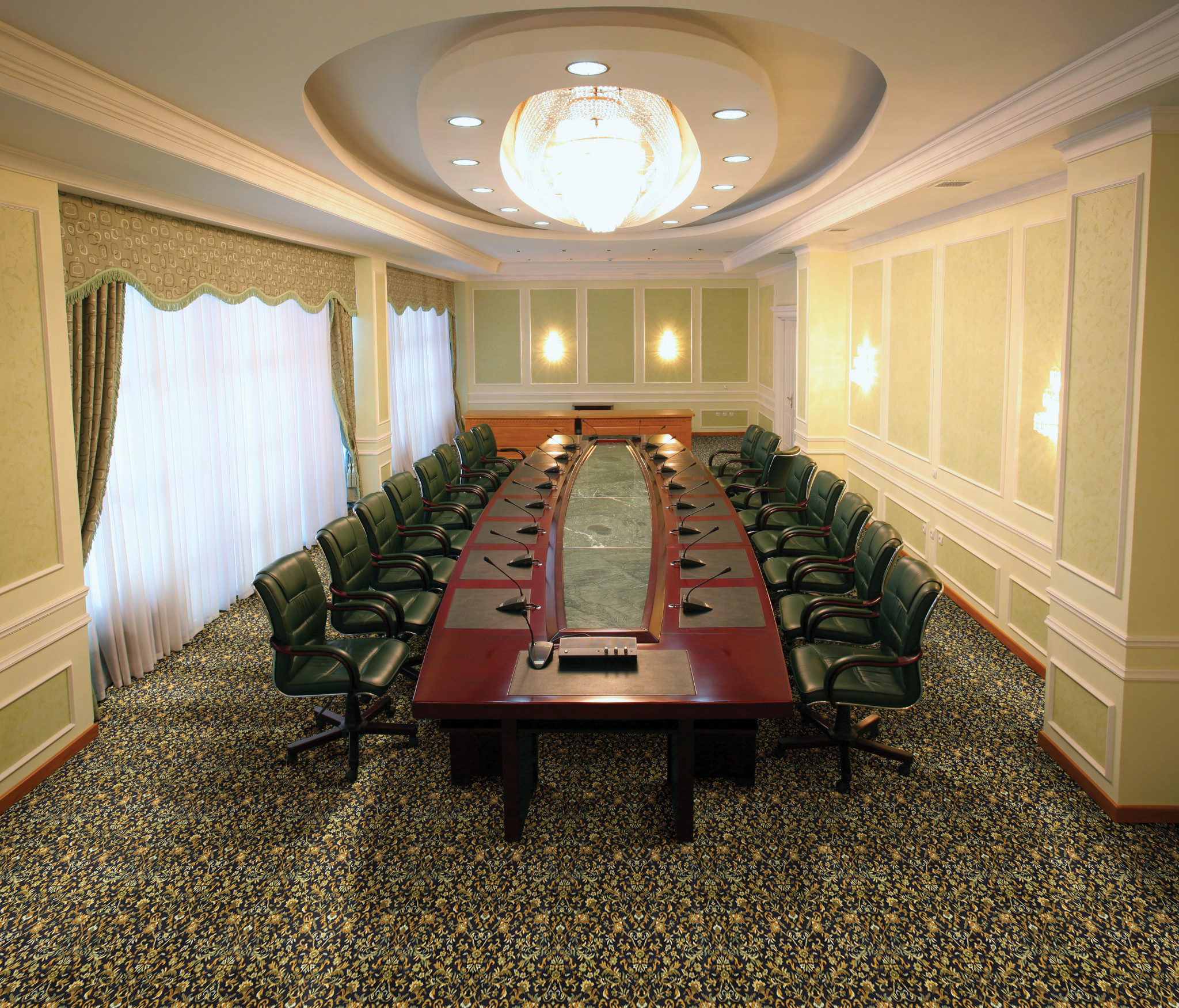 LORING WOODS 54704 INDIGO 04406 room image