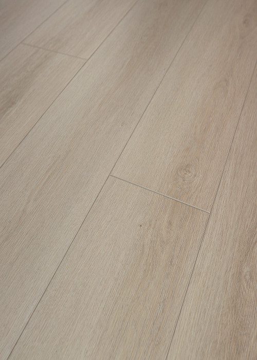 Muted Ember Oak