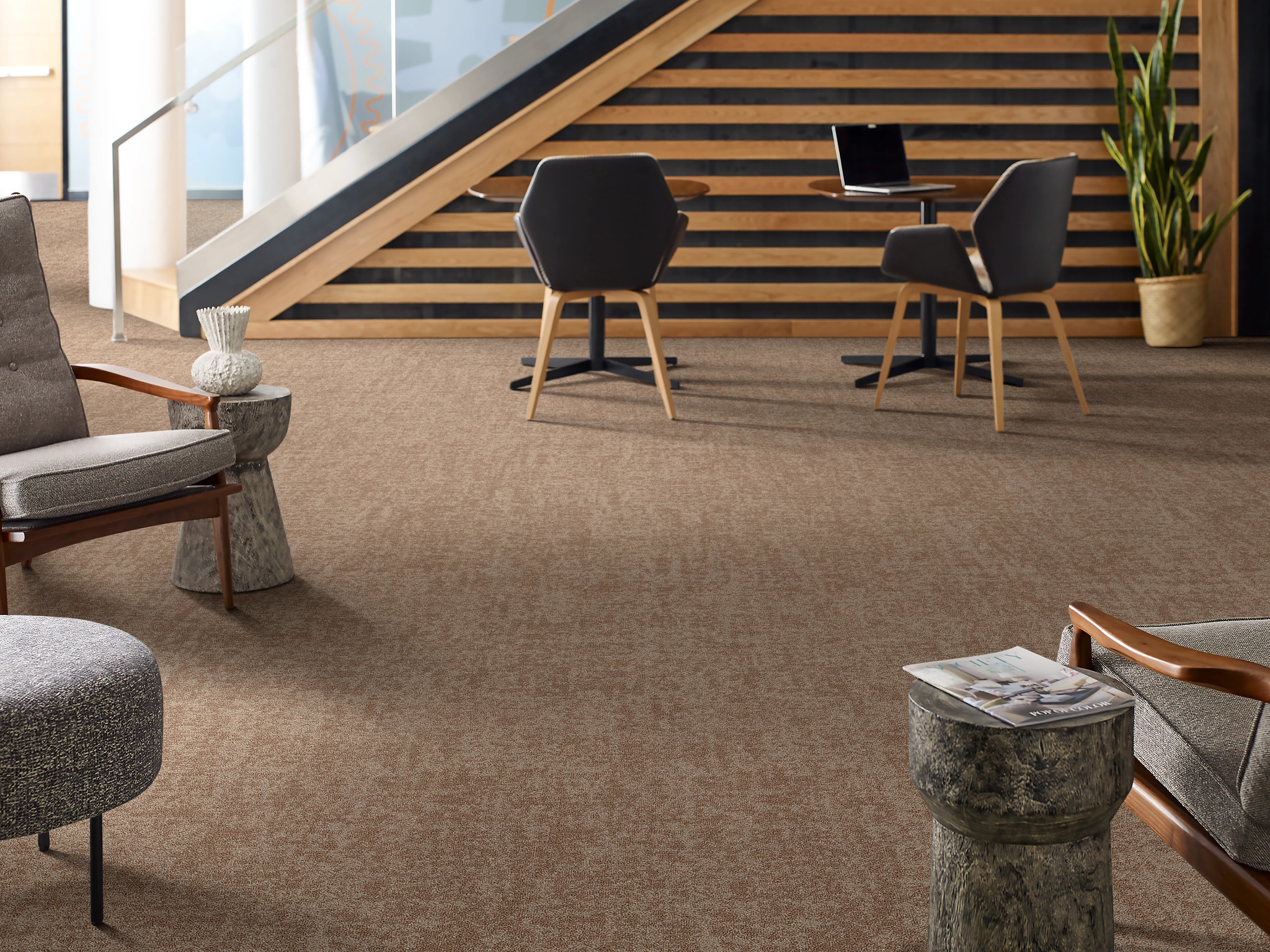 INTERMINGLE-54981-FUSE-00702-room-image