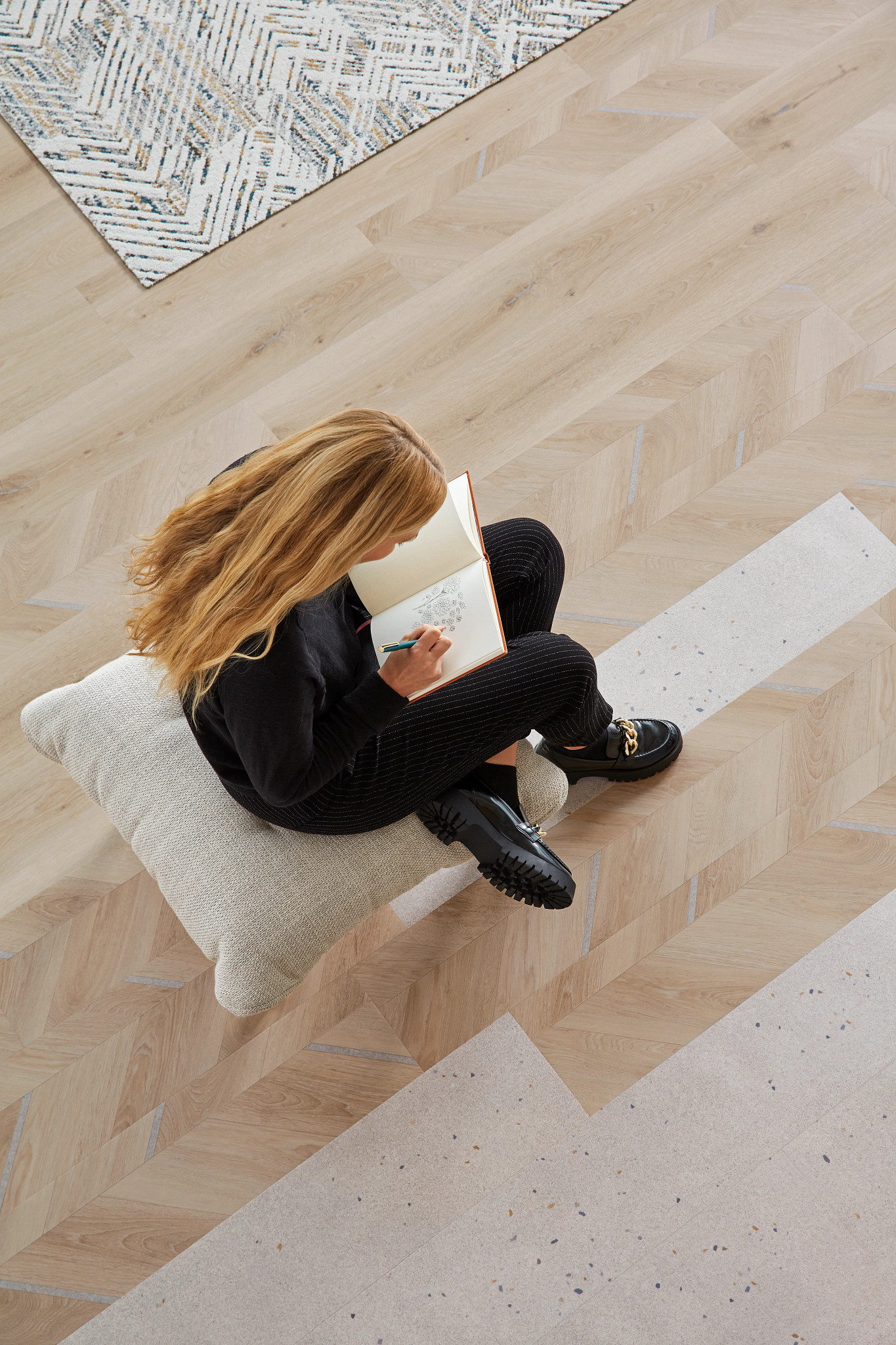 Inlet II 4372V Lvt Commercial Flooring | ShawContract