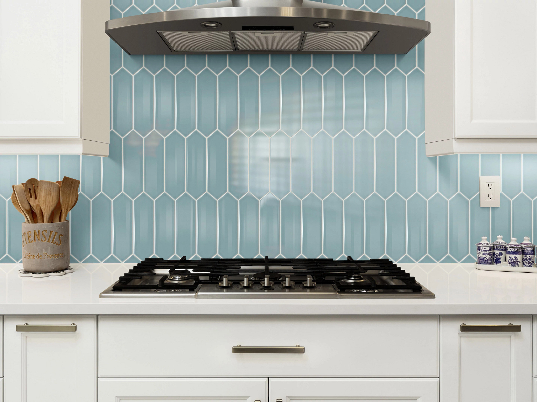 CUTLASS 3X12 ROBBINS EGG ROOM