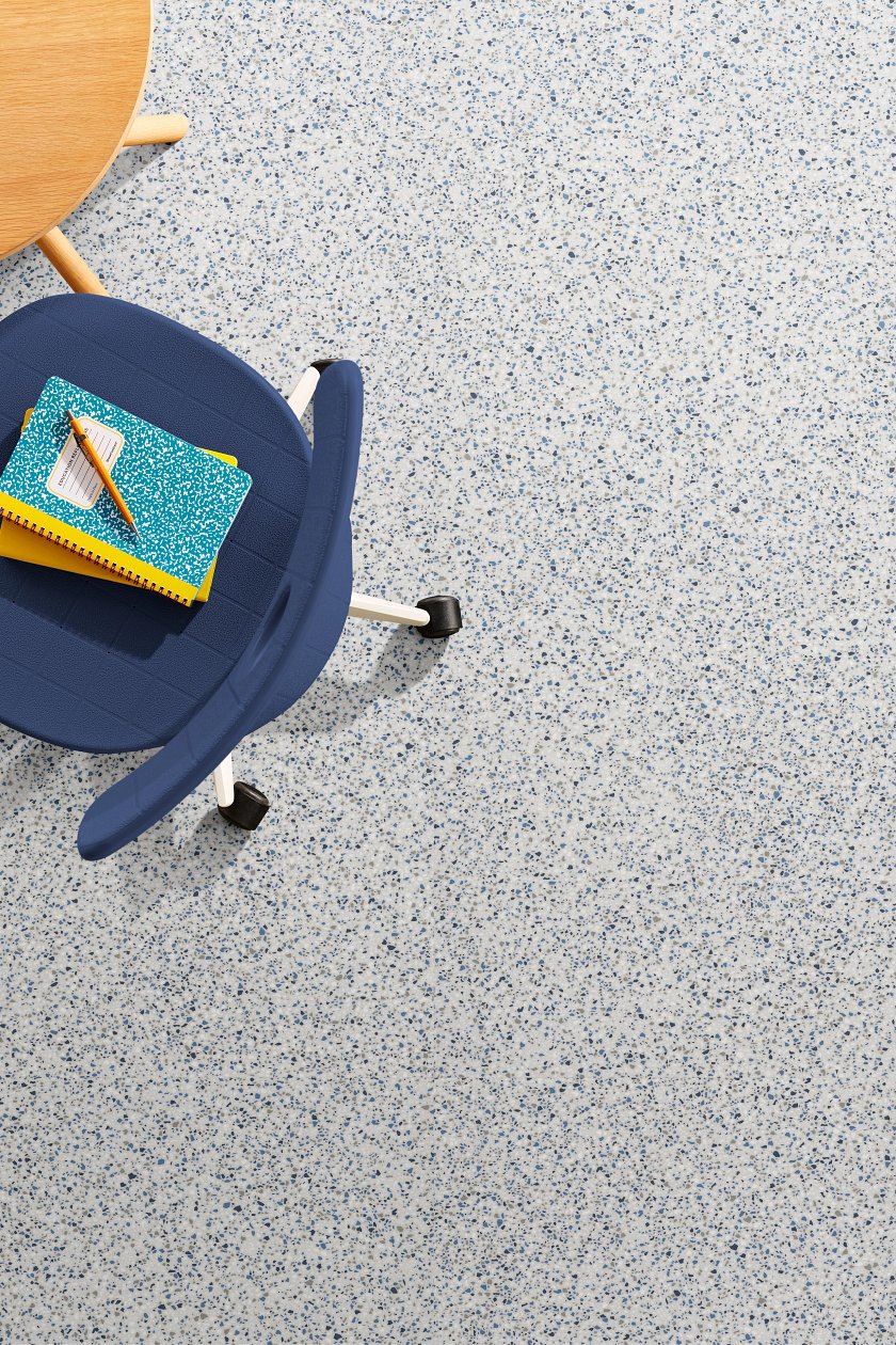 Cast 2.5 mm 20 mil Melded - LVP flooring Cast 2.5 mm 20 mil Melded Feature 2