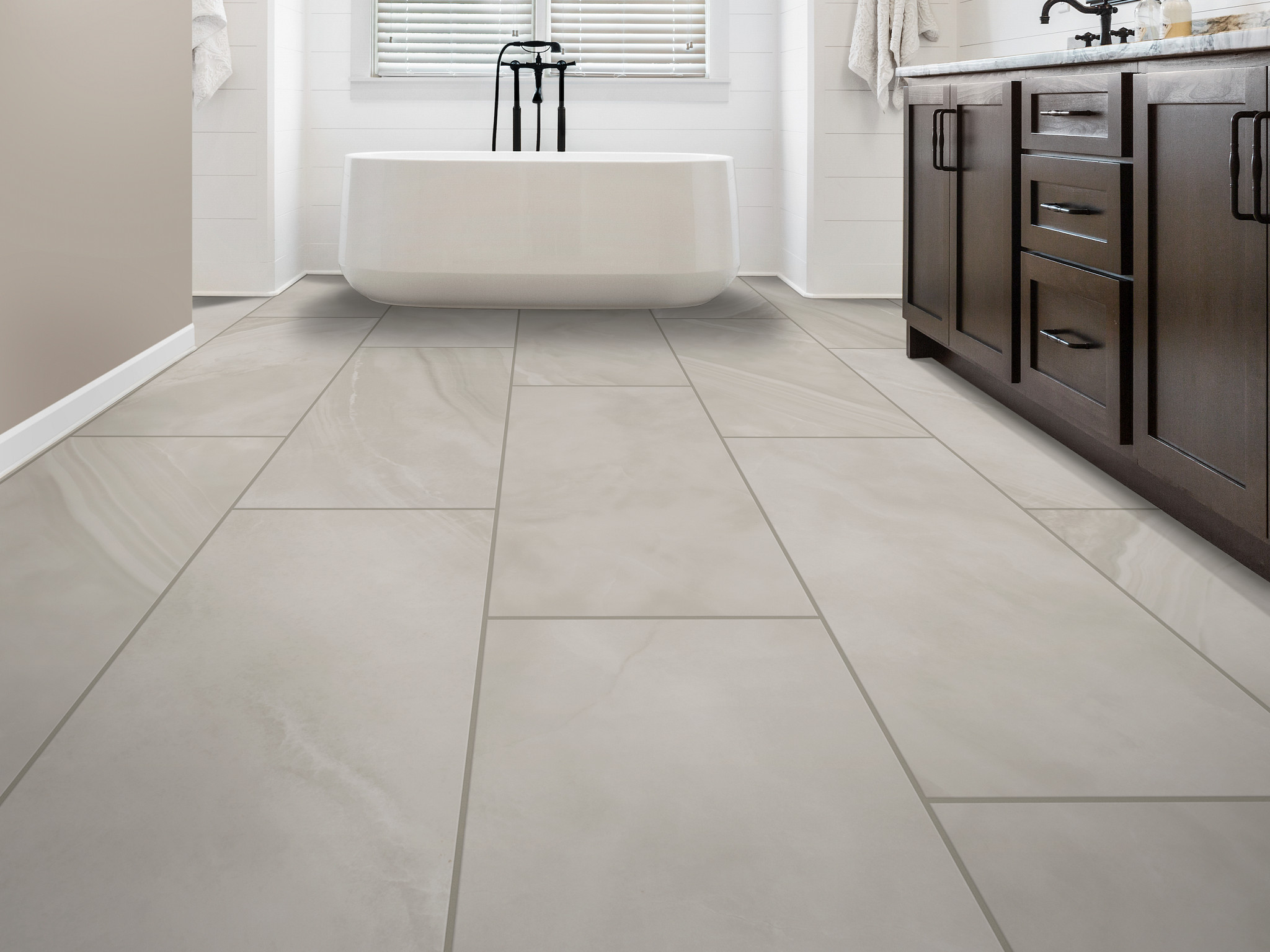 PRIME AURA 24X48 MATTE ONYX CRYSTALLO ROOM