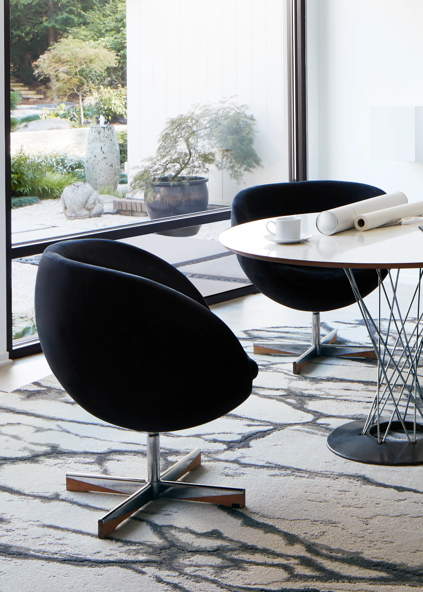 Carrara Jet Feature 1
