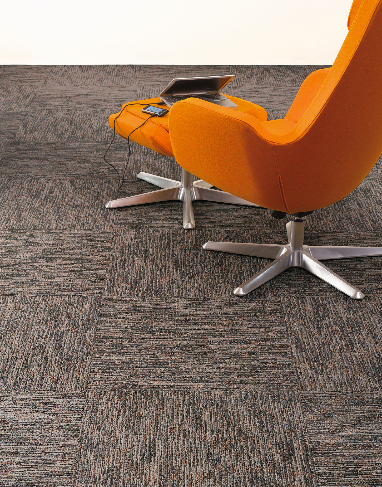 SYNC-UP-J0126-TIME-26508-room-image