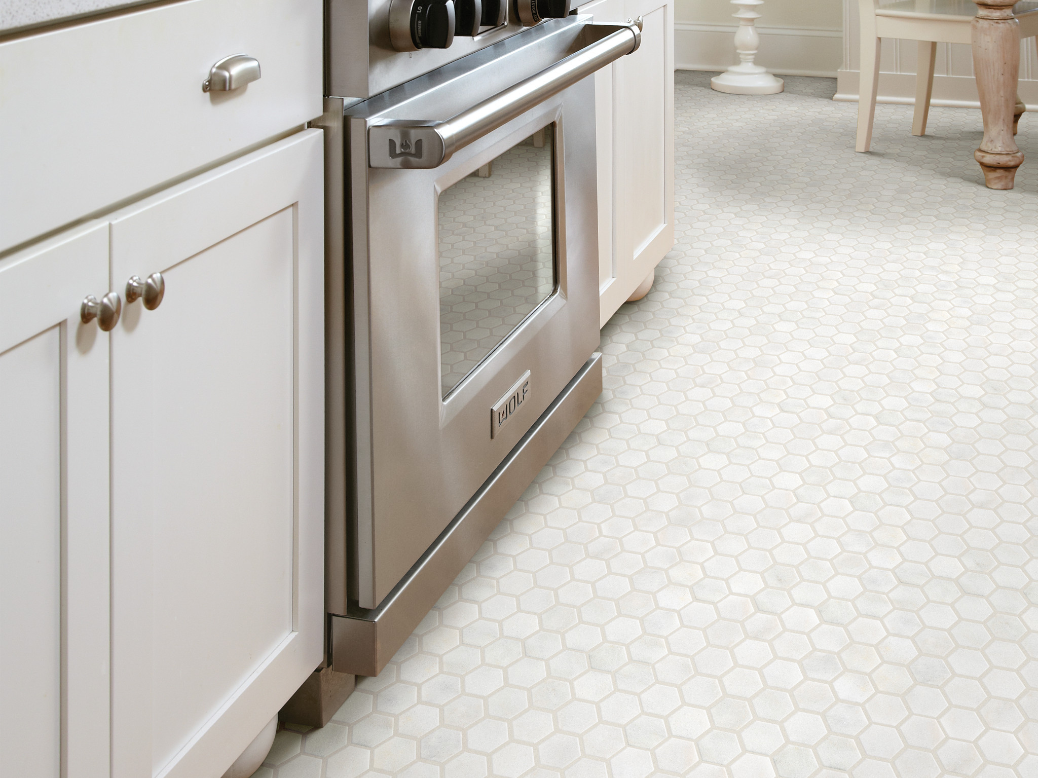BOCA HEXAGON POLISHED MOSAIC PEARL ROOM