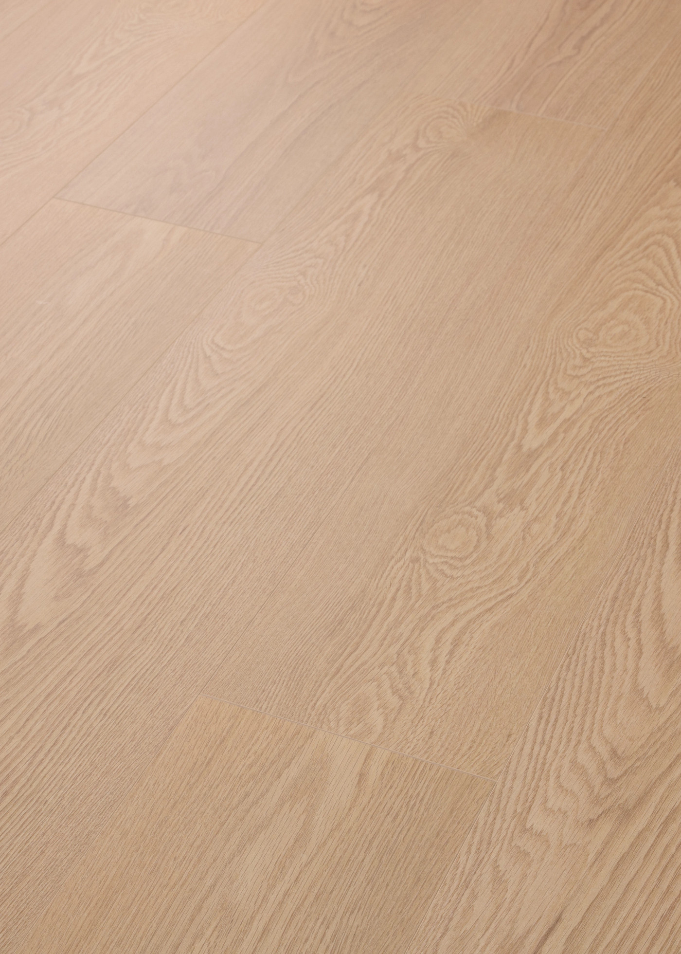 Woodmont Buff swatch