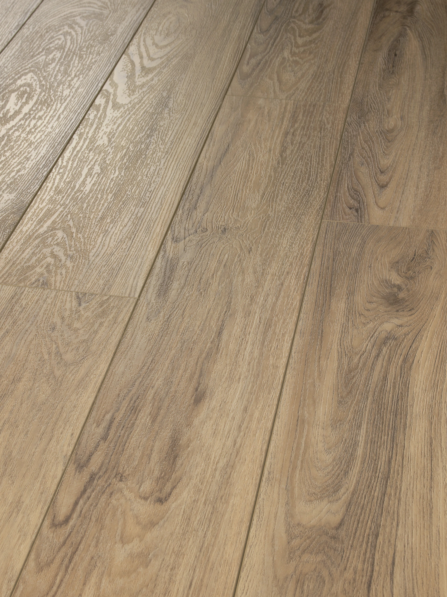 PANTHEON HD PLUS FIANO ANGLED