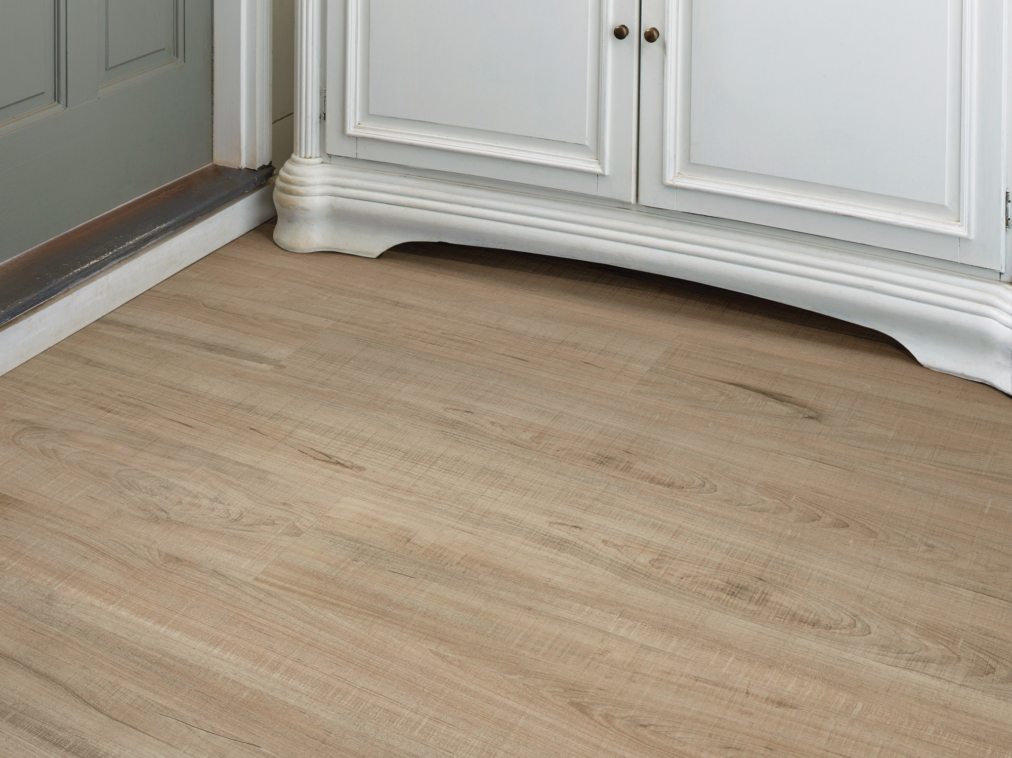ANVIL PLUS 20 MIL CHATTER OAK ROOM