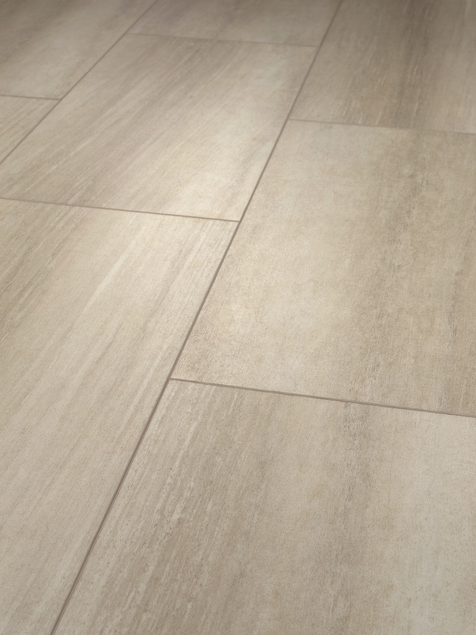 PARAGON TILE PLUS ASH ANGLED