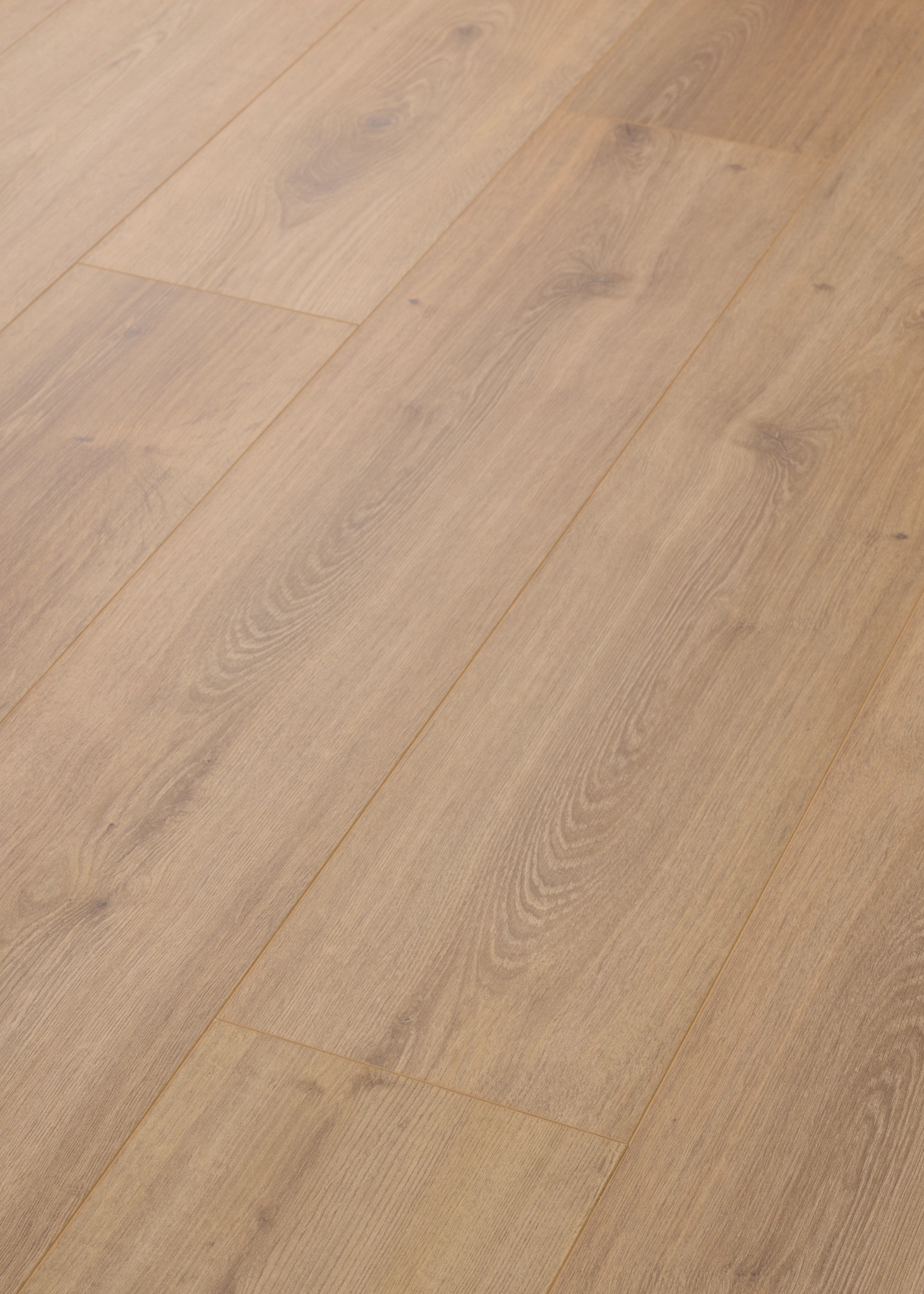 OAK CREST PITTSFIELD GREIGE ANGLED