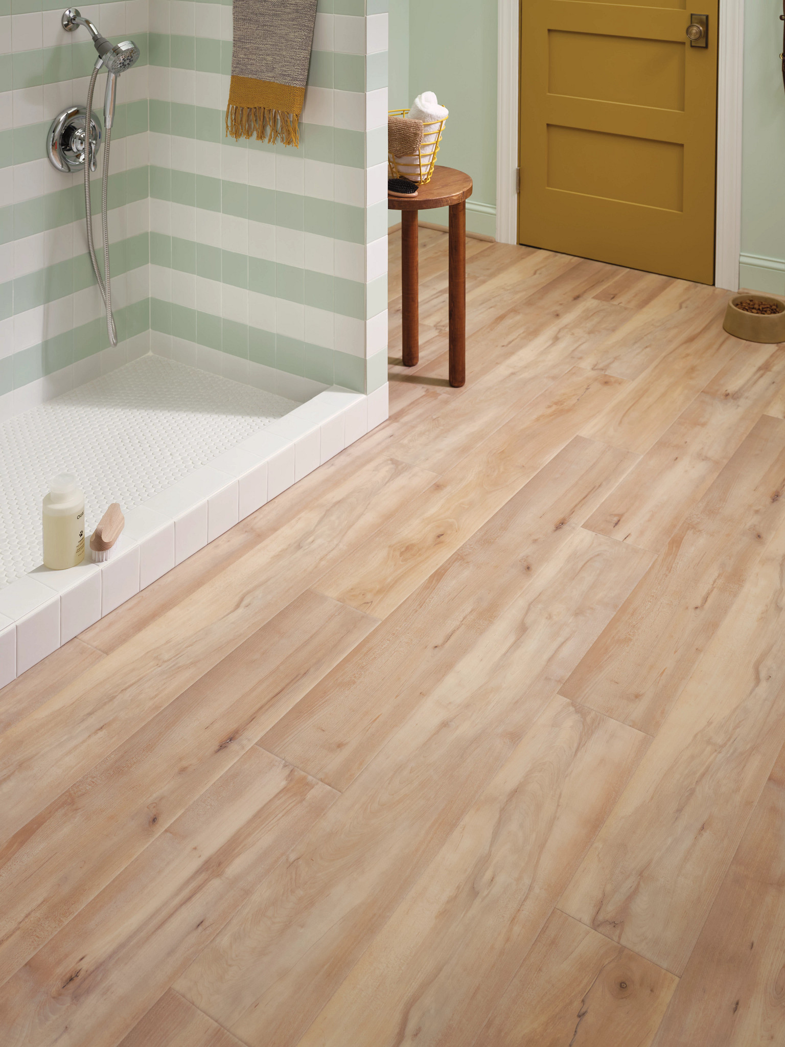 Brookfield Maple LVP Flooring | COREtec