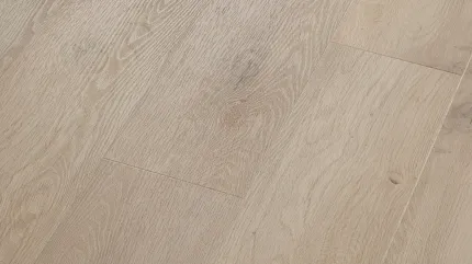 Light Oak Wood Look LVP Flooring - Durable and Waterproof Light oak wood look luxury vinyl plank flooring with natural grain texture