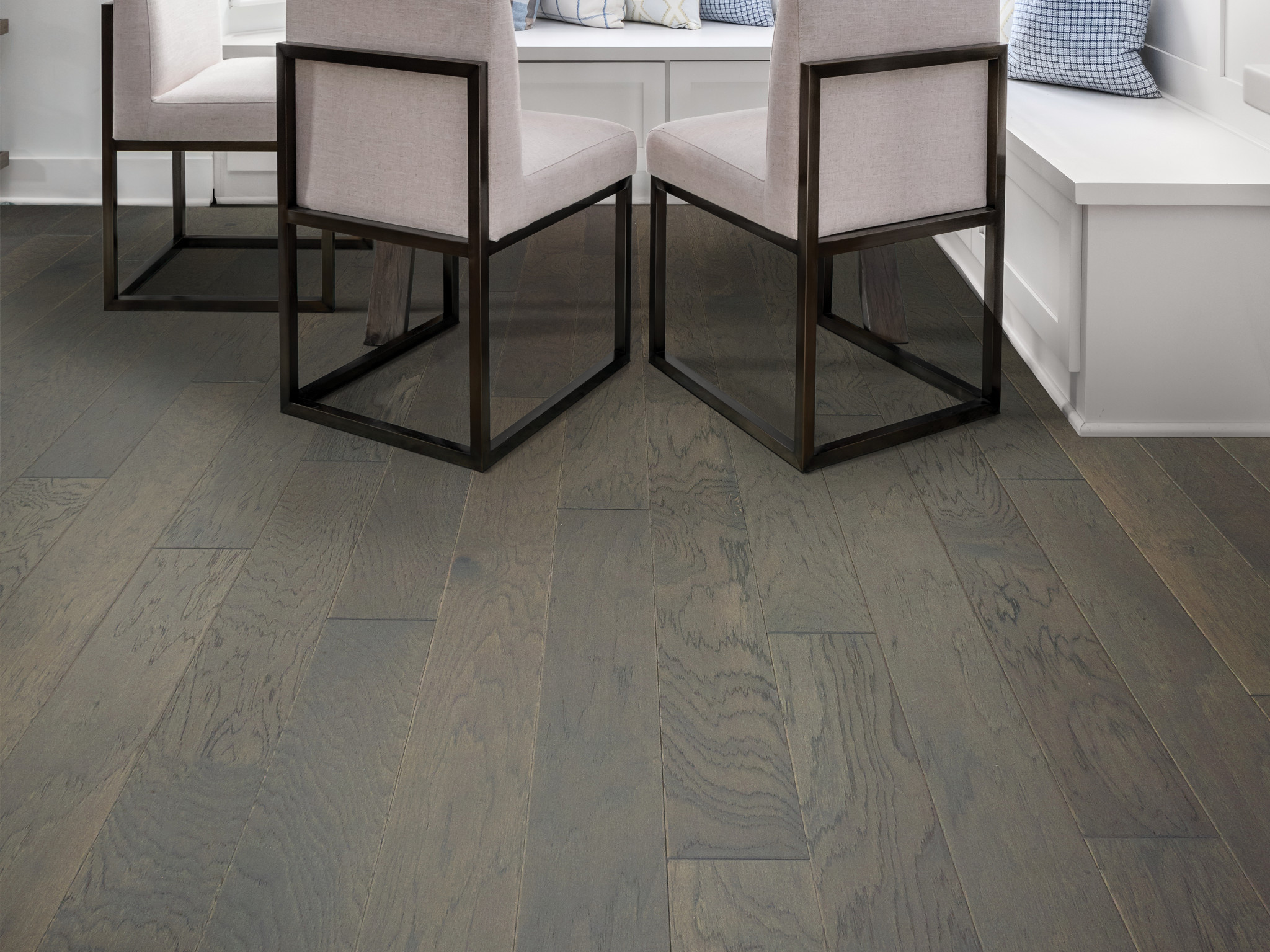 HIGH PLAINS 5 KOHL ROOM