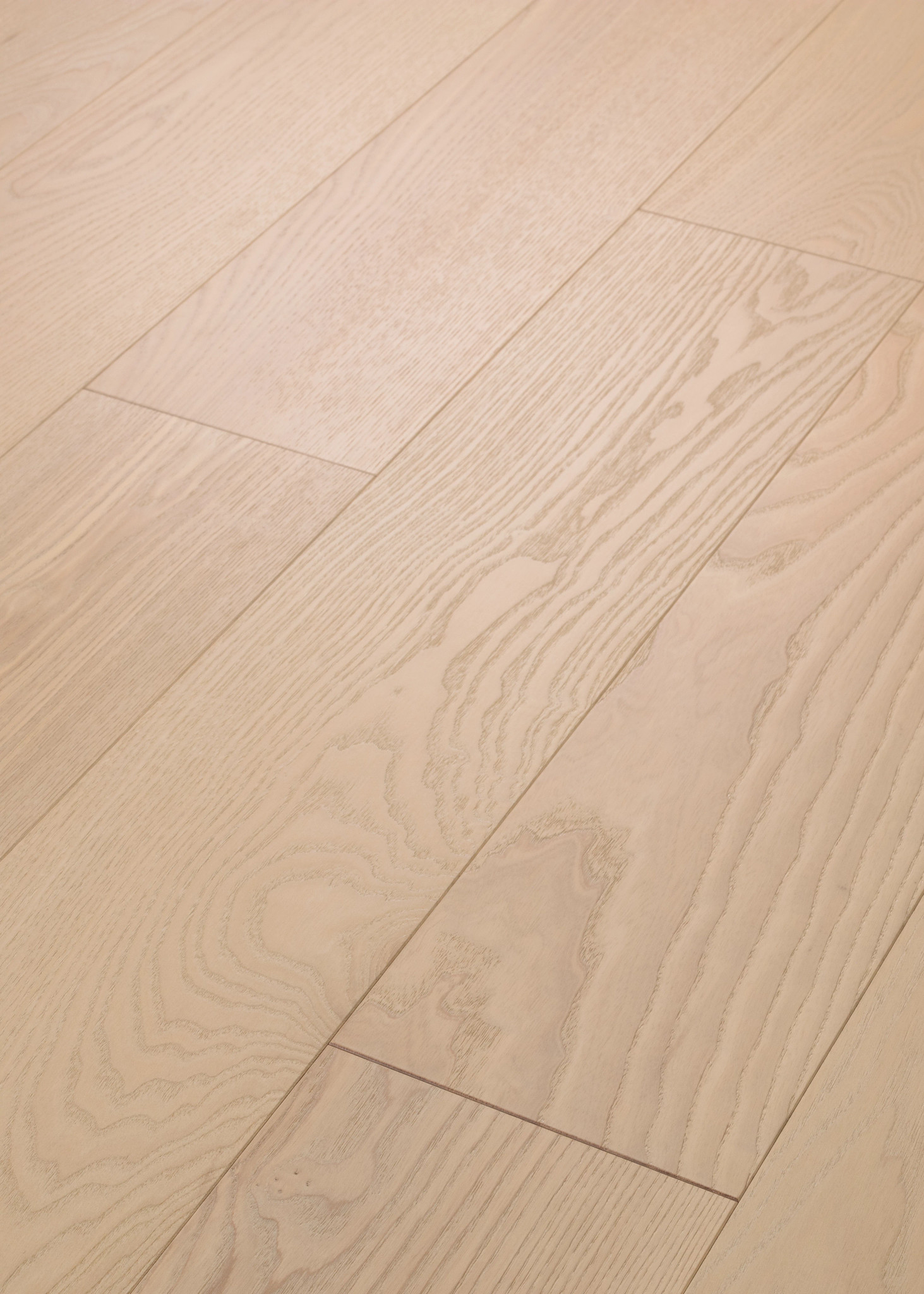 EUROPEAN ASH METRO ANGLED