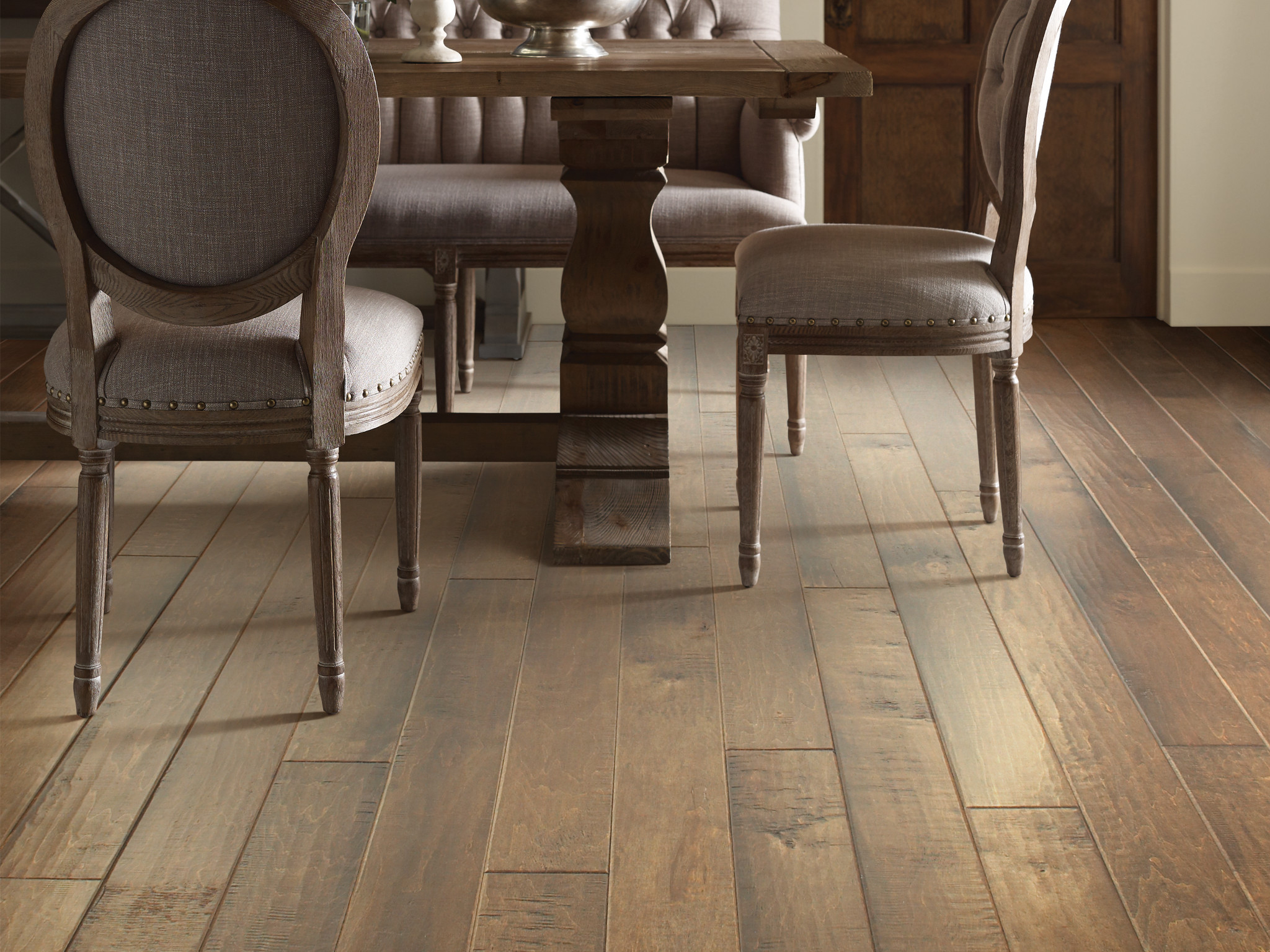 BERNINA MAPLE CASTELLO ROOM in room