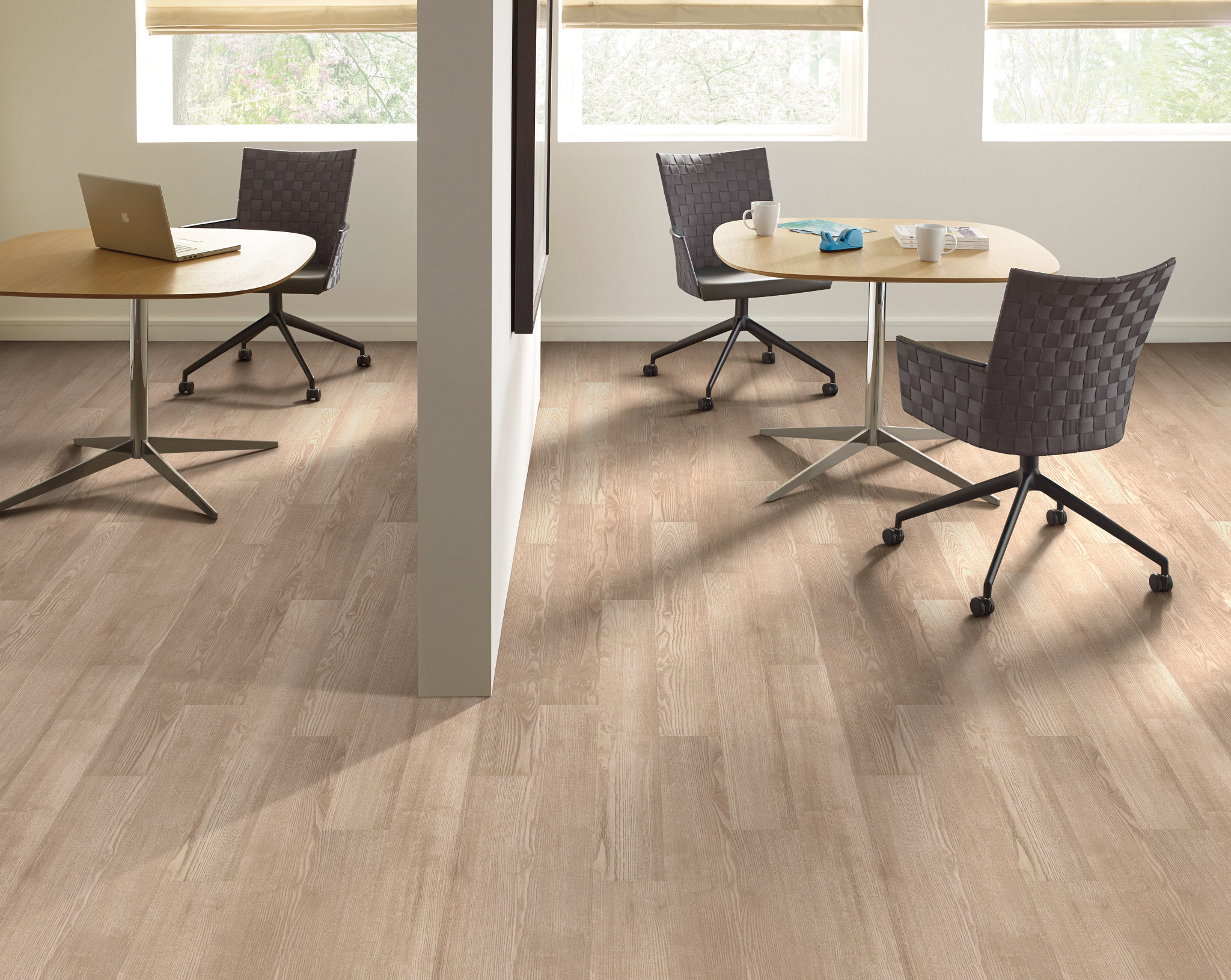 SYMBIOTIC-20-5M303-SANDSTONE-00173-room-image