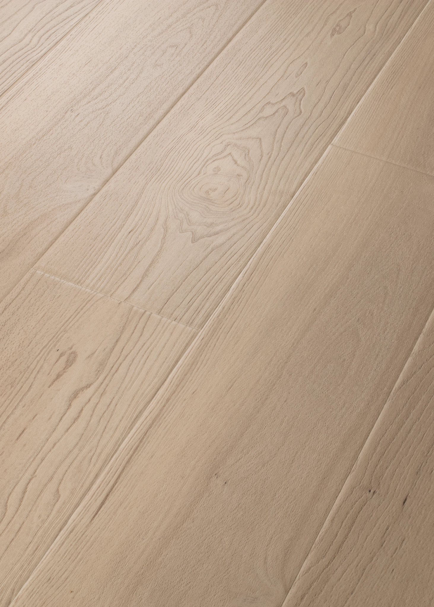 Hatfield Maple LVP Flooring | COREtec