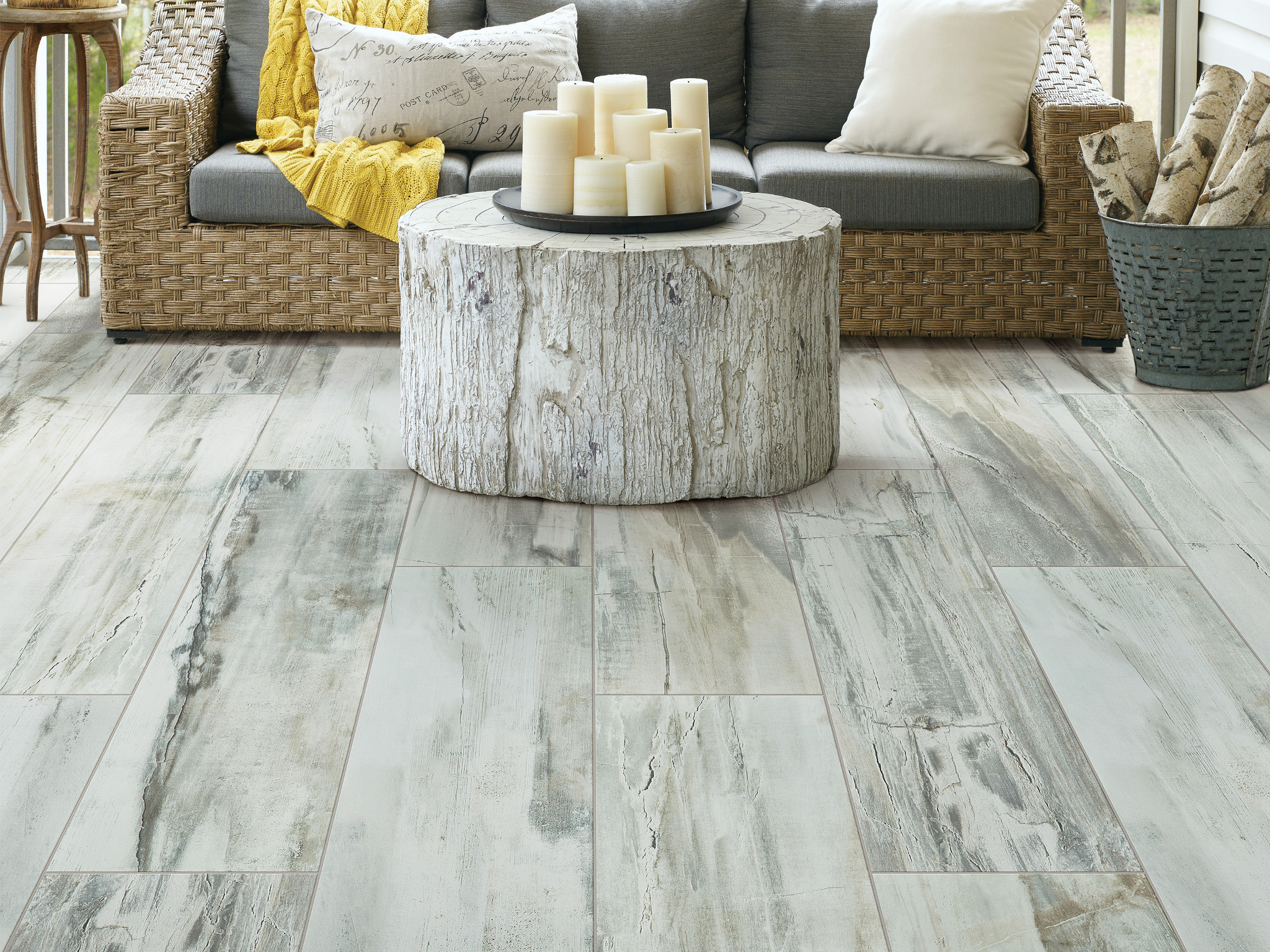 CURRENT 12X24 NIAGARA CRUSH ROOM