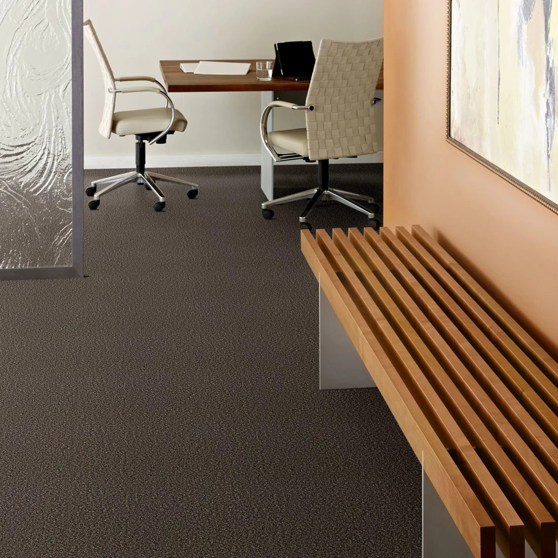 CAPITAL III 18 SC 54282 EMINENCE 80701 room image