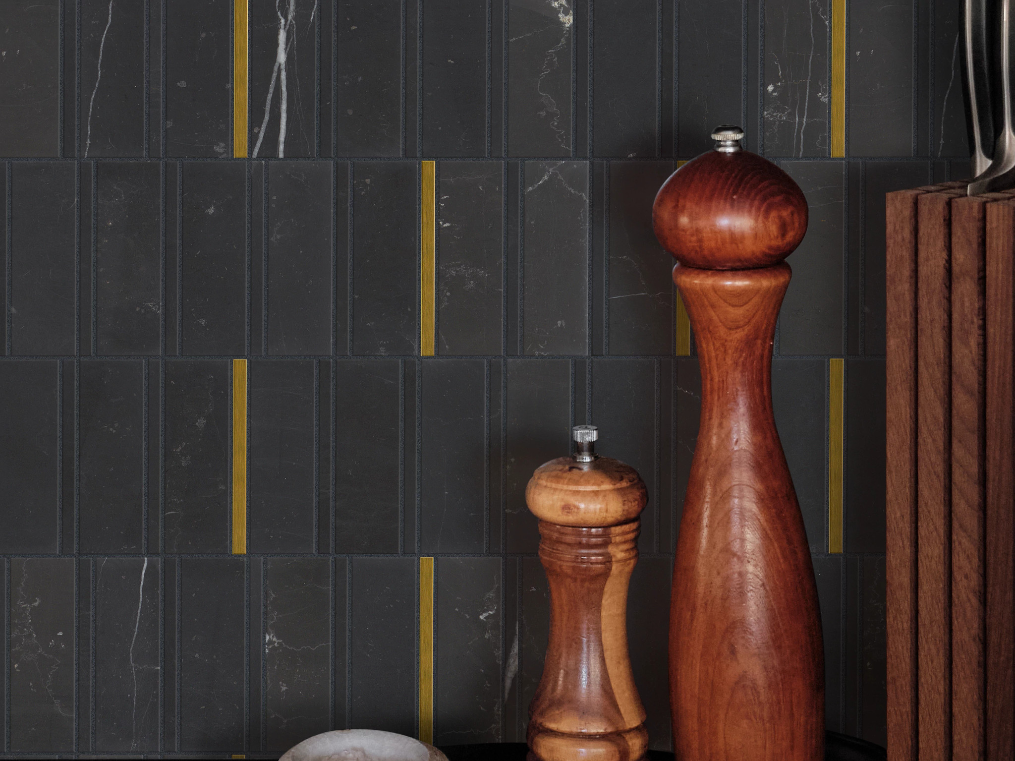 ZARINA STK MO NERO MARQUINA ROOM