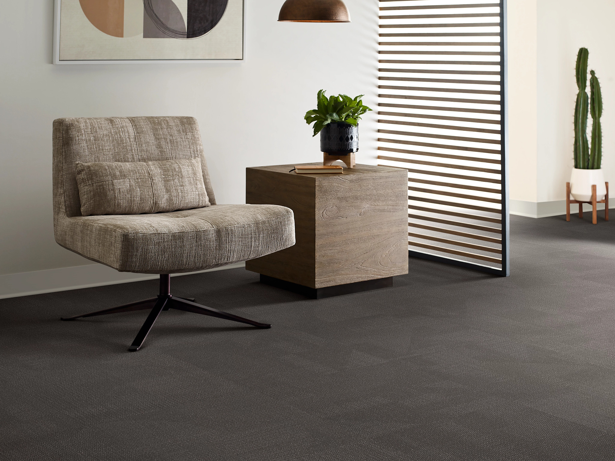 REEMERGE-54972-DEVELOP-00525-room-image