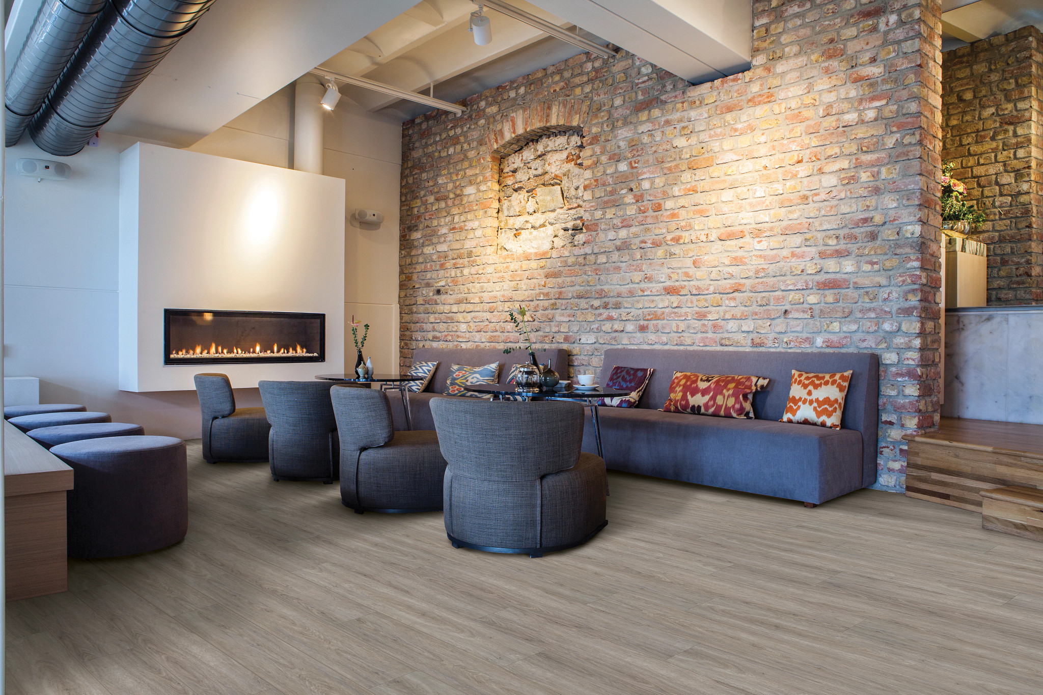 CORETEC PLUS XL WHITTIER OAK ROOM