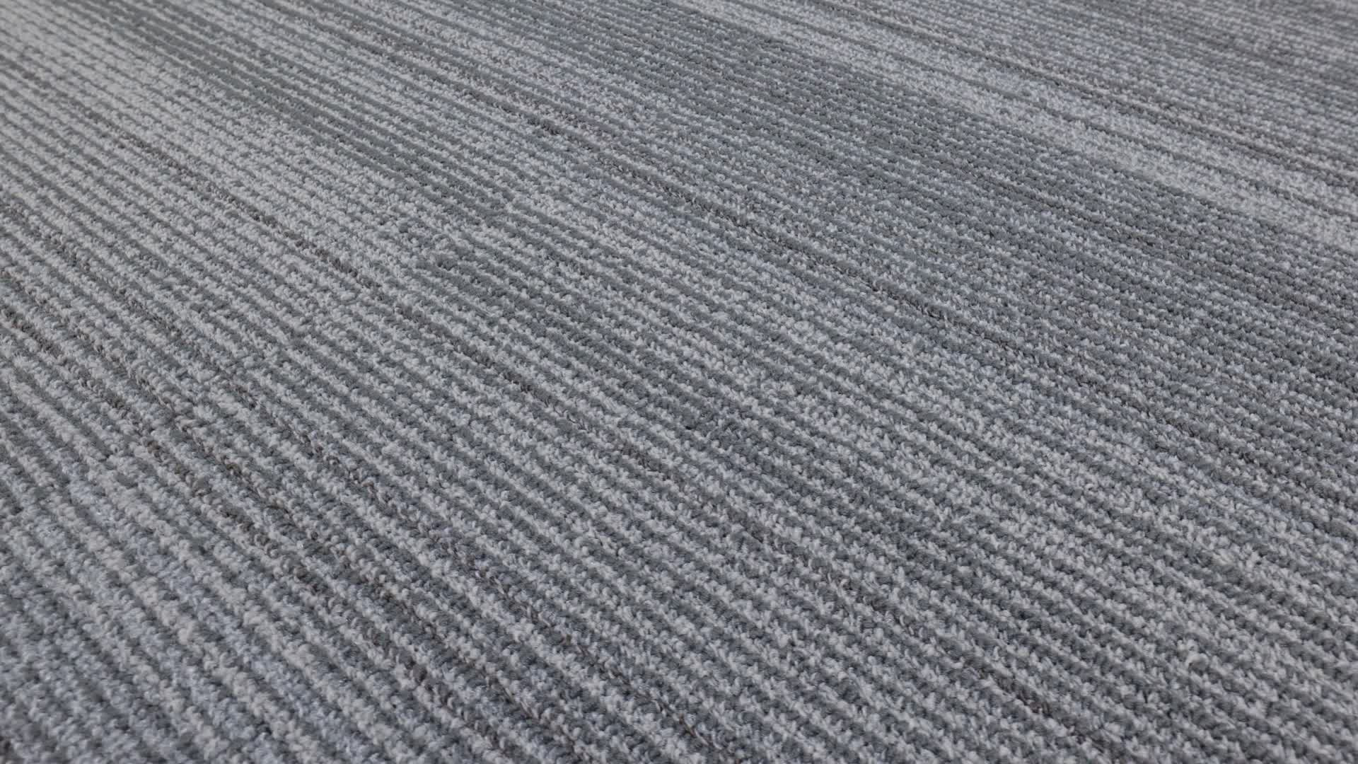Achromatic Tile Silver Rotation360