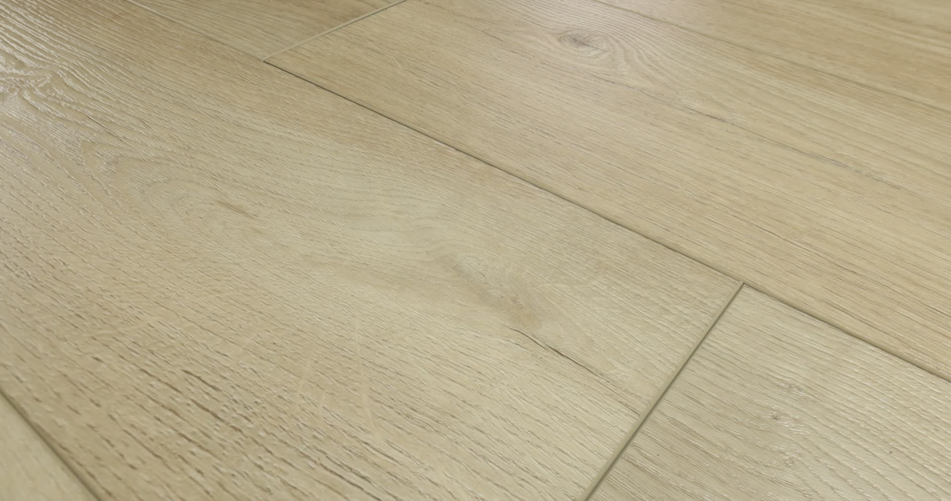 TITAN HD PLUS PLATINUM ESSENTIAL WHITE 360PROD