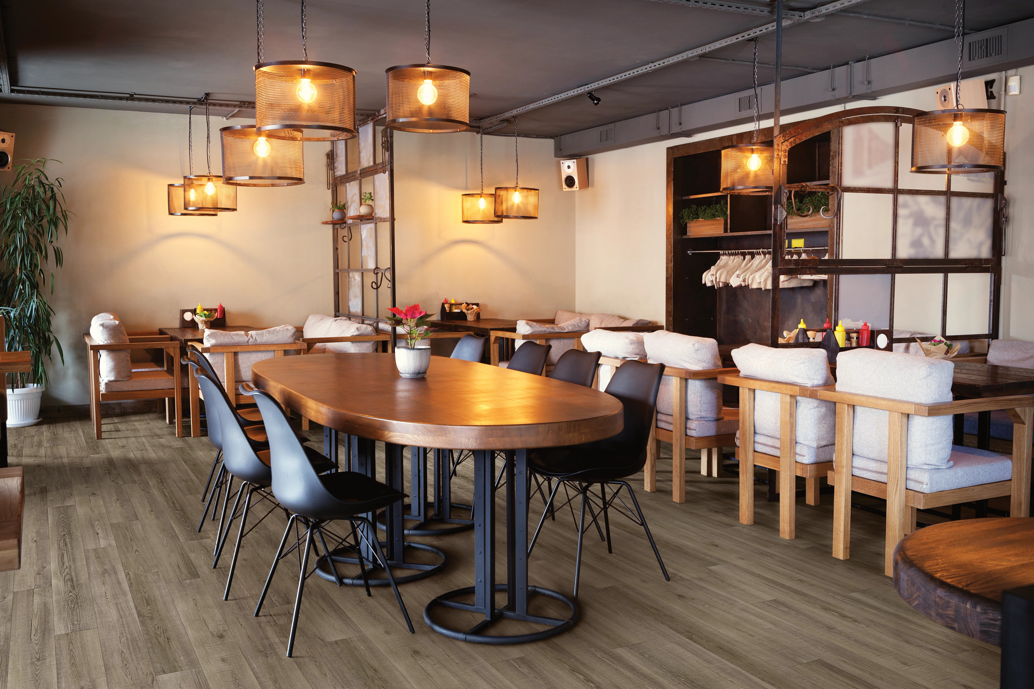 COREtec Pro Plus LAGUNA OAK ROOM