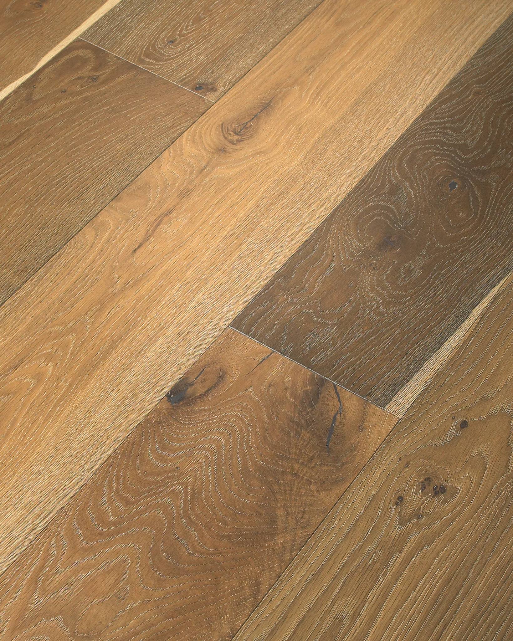 EXPRESSIONS ARTISTRY ANGLED